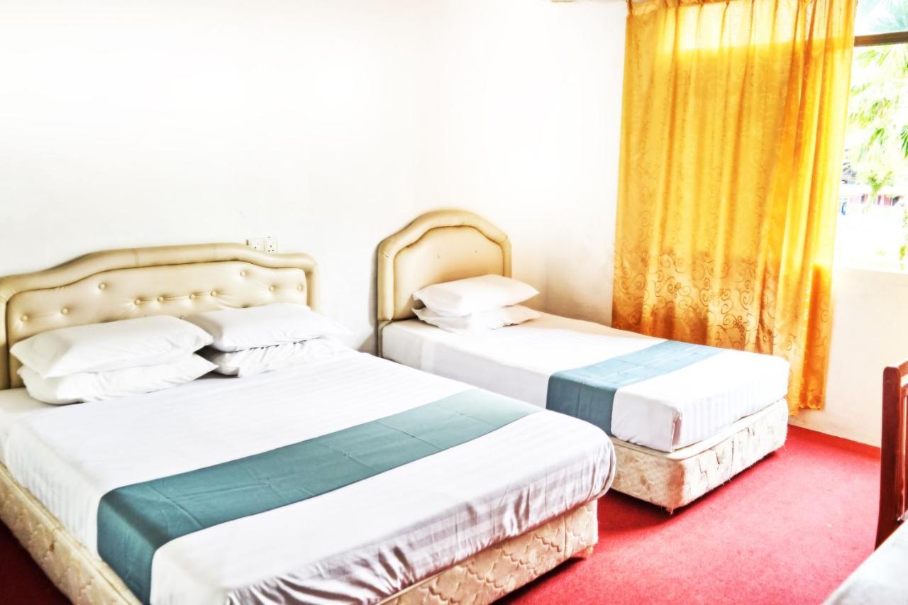 Plaza Inn Сибу Экстерьер фото